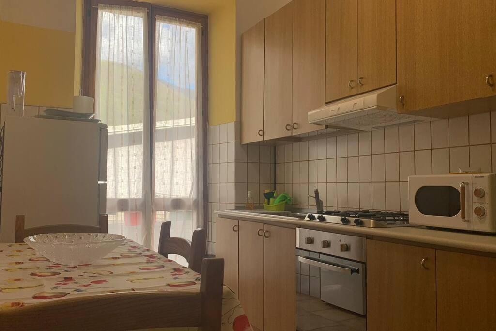 オメーニャLa Casa Del Nonnoアパートメント エクステリア 写真